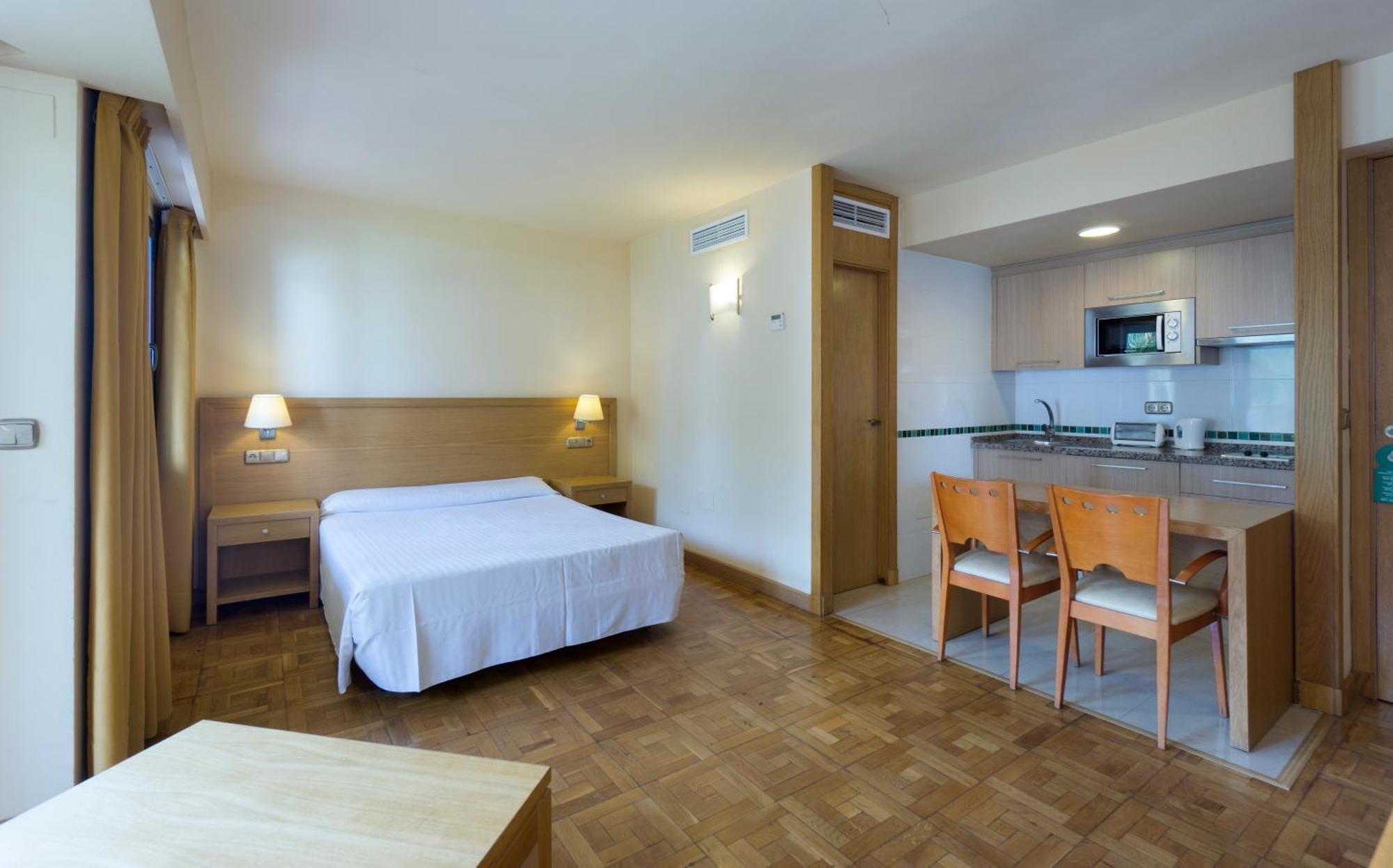 Apartamentos Ms Pepita Бенальмадена Экстерьер фото