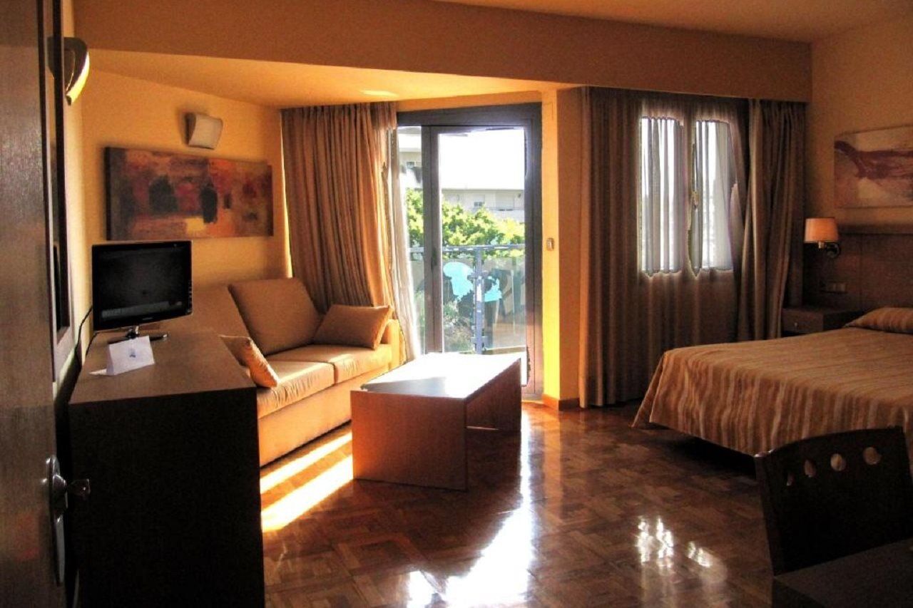 Apartamentos Ms Pepita Бенальмадена Экстерьер фото